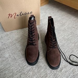 Brand New In Box: Matisse Ingrid Brown Suede Combat Boot
